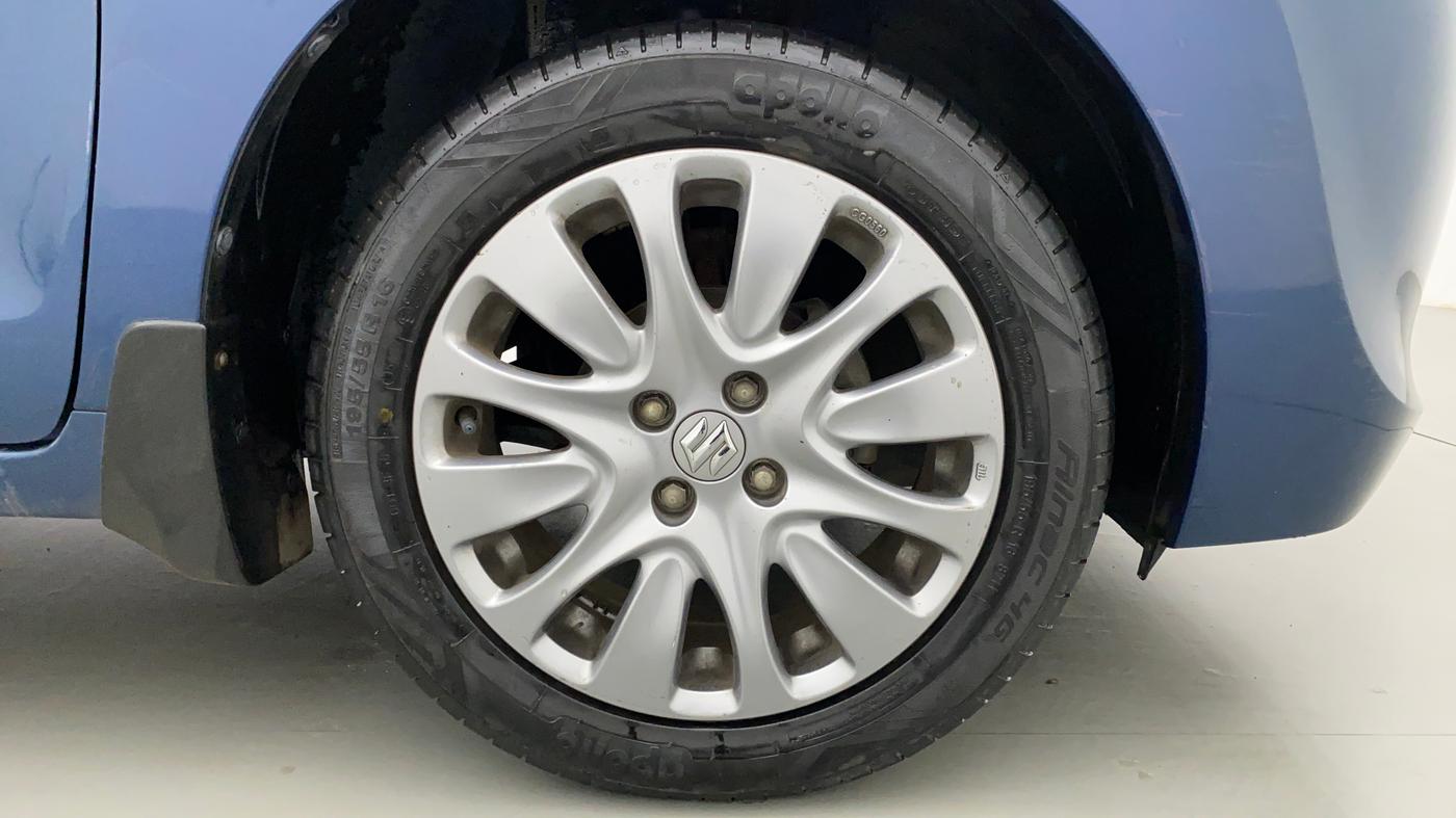 2017 Maruti Baleno ZETA PETROL 1.2, Petrol, Manual, 12,624 km, Right Front Wheel