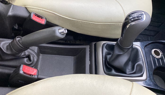 2014 Tata Zest XMS RT, Petrol, Manual, 74,916 km, Gear Lever