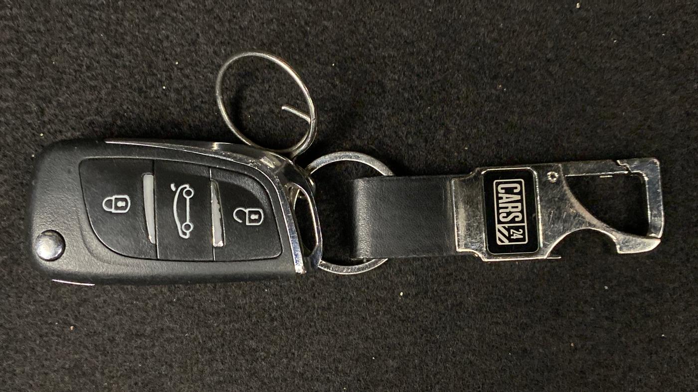 2014 Tata Zest XMS RT, Petrol, Manual, 74,916 km, Key Close Up