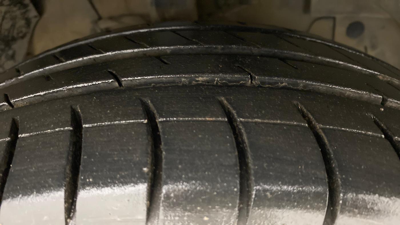 2014 Tata Zest XMS RT, Petrol, Manual, 74,916 km, Right Front Tyre Tread