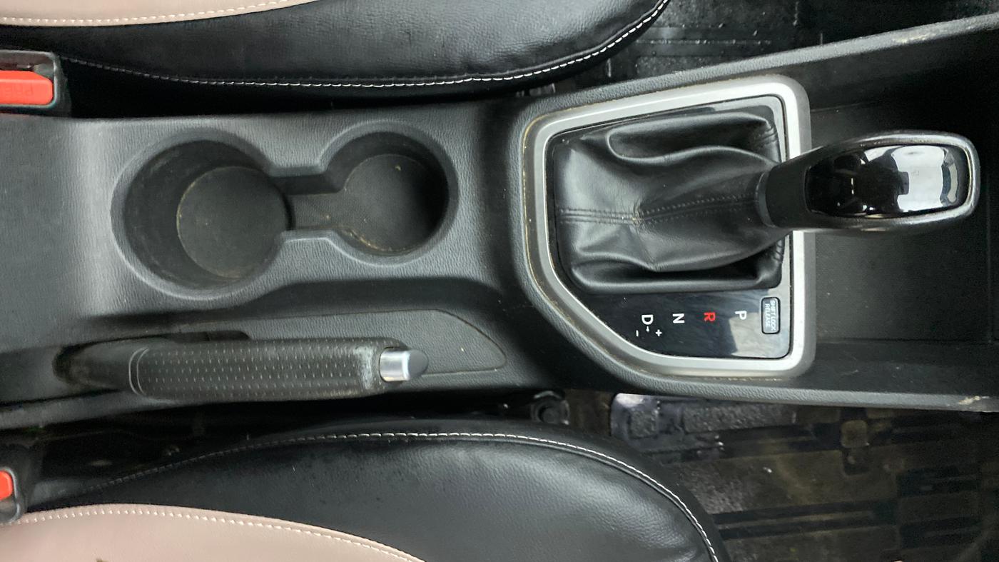 2017 Hyundai Creta SX PLUS AT 1.6 PETROL, Petrol, Automatic, 74,195 km, Gear Lever