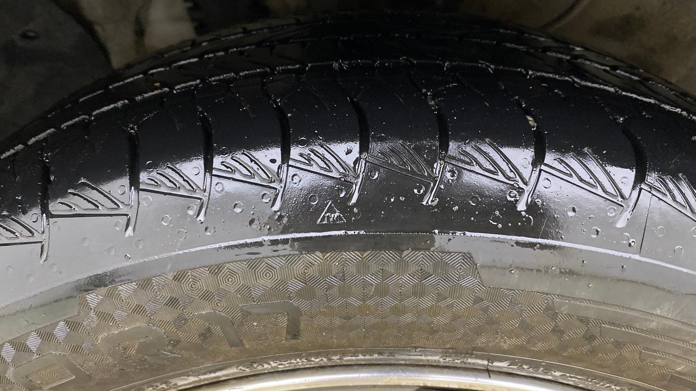 2017 Hyundai Creta SX PLUS AT 1.6 PETROL, Petrol, Automatic, 74,195 km, Left Front Tyre Tread