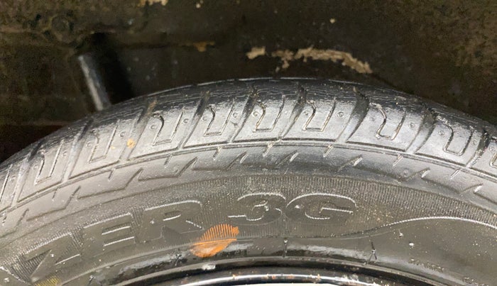 2016 Maruti Wagon R 1.0 VXI, Petrol, Manual, 48,606 km, Right Rear Tyre Tread