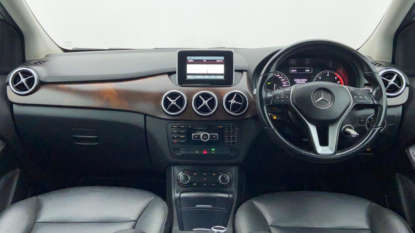 2013 Mercedes Benz B Class B 180 STYLE, Diesel, Automatic, 37,962 km, Dashboard