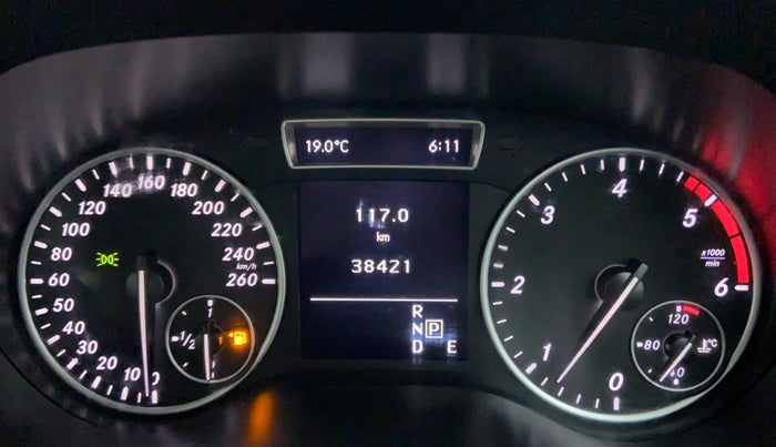 2013 Mercedes Benz B Class B 180 STYLE, Diesel, Automatic, 37,962 km, Odometer Image