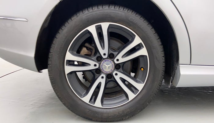2013 Mercedes Benz B Class B 180 STYLE, Diesel, Automatic, 37,962 km, Right Rear Wheel