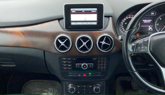 2013 Mercedes Benz B Class B 180 STYLE, Diesel, Automatic, 37,962 km, Air Conditioner