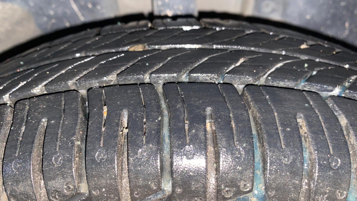 2018 Renault Kwid RXT 1.0 (O), Petrol, Manual, 32,011 km, Right Front Tyre Tread