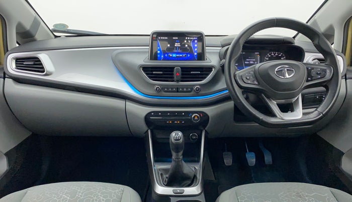2020 Tata ALTROZ XZ PETROL, Petrol, Manual, 25,421 km, Dashboard