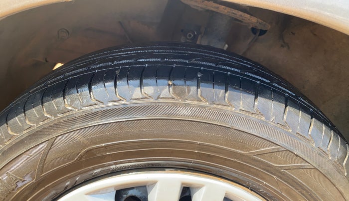 2019 Maruti Dzire VXI, Petrol, Manual, 64,862 km, Left Front Tyre Tread