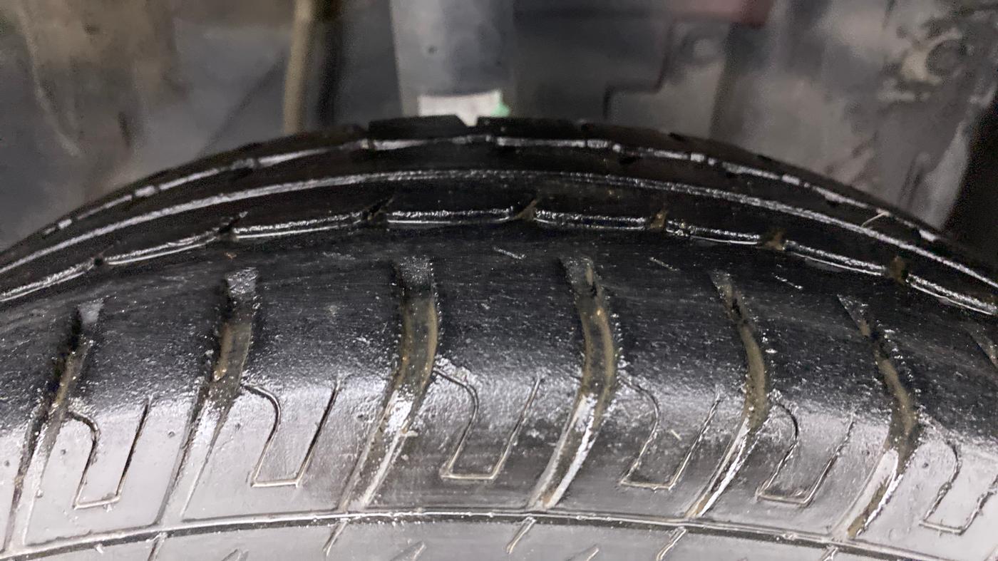 2018 Datsun Go Plus T, Petrol, Manual, 46,049 km, Right Front Tyre Tread