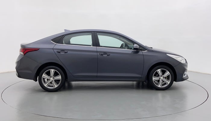 2017 Hyundai Verna 1.6 SX VTVT, Petrol, Manual, 25,013 km, Right Side
