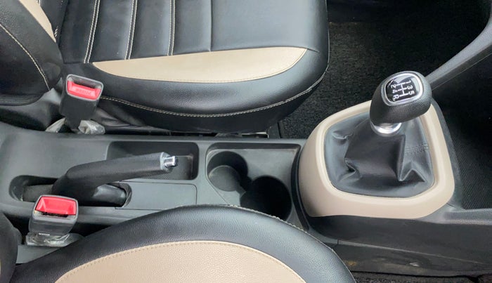 2019 Hyundai Grand i10 SPORTZ 1.2 KAPPA VTVT, Petrol, Manual, 15,603 km, Gear Lever
