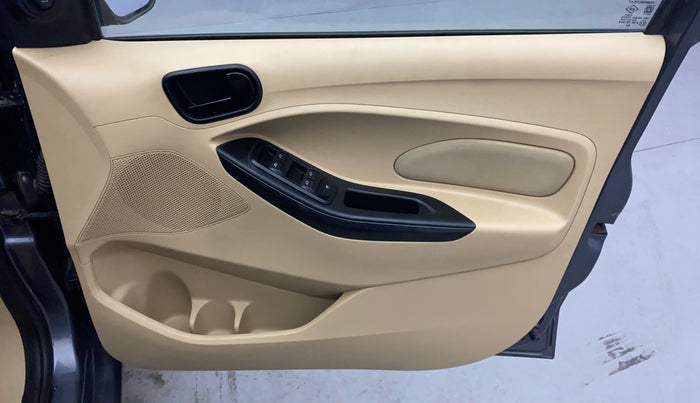 2018 Ford Figo Aspire TITANIUM1.5 DIESEL, Diesel, Manual, 94,223 km, Driver Side Door Panels Control