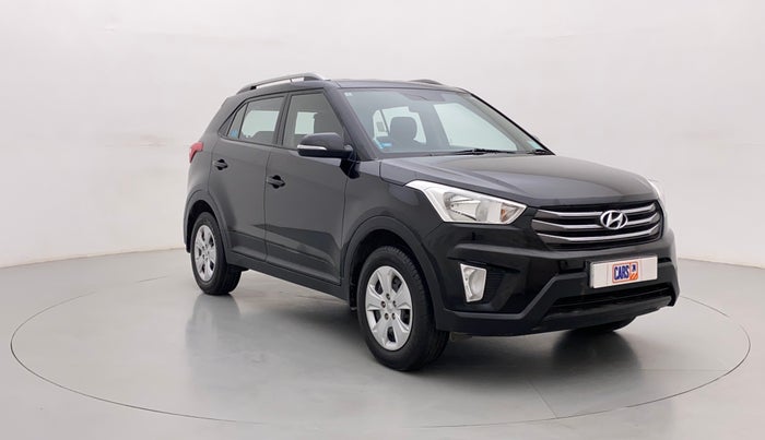 2017 Hyundai Creta E PLUS 1.6 PETROL, Petrol, Manual, 33,957 km, Right Front Diagonal