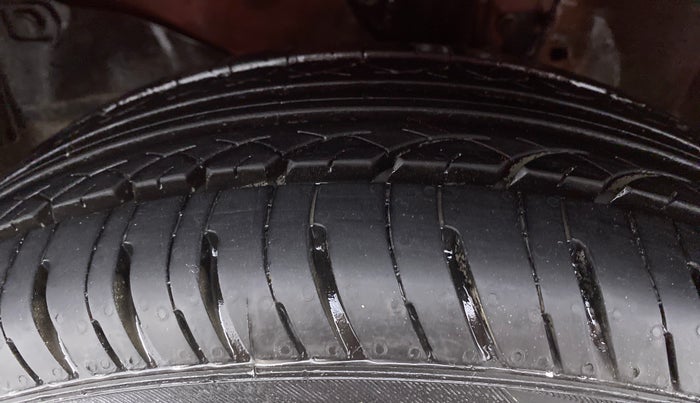 2017 Honda Brio 1.2 VX AT I VTEC, Petrol, Automatic, 54,171 km, Left Front Tyre Tread