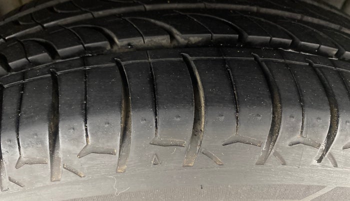 2019 Tata Tiago XZ PLUS PETROL, Petrol, Manual, 49,076 km, Left Rear Tyre Tread