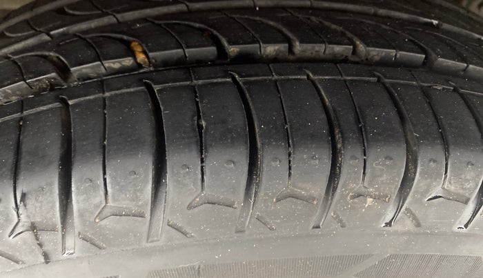 2019 Tata Tiago XZ PLUS PETROL, Petrol, Manual, 49,076 km, Right Rear Tyre Tread