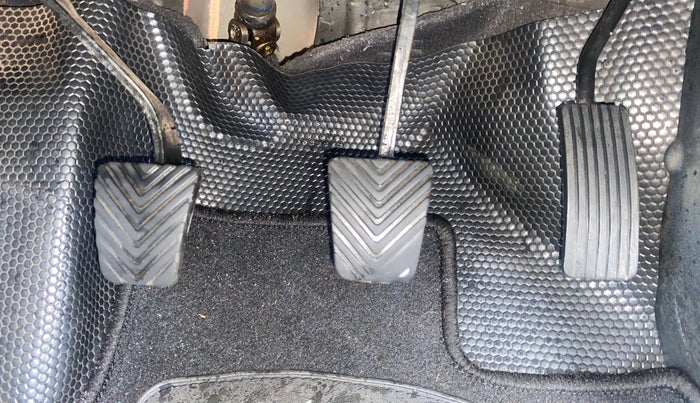 2017 Hyundai Creta SX PLUS 1.6 PETROL, Petrol, Manual, 1,19,062 km, Pedals