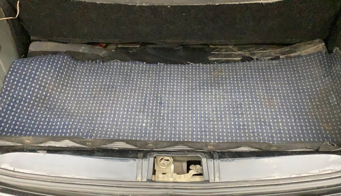 2012 Toyota Etios Liva G, Petrol, Manual, 1,27,764 km, Boot Inside