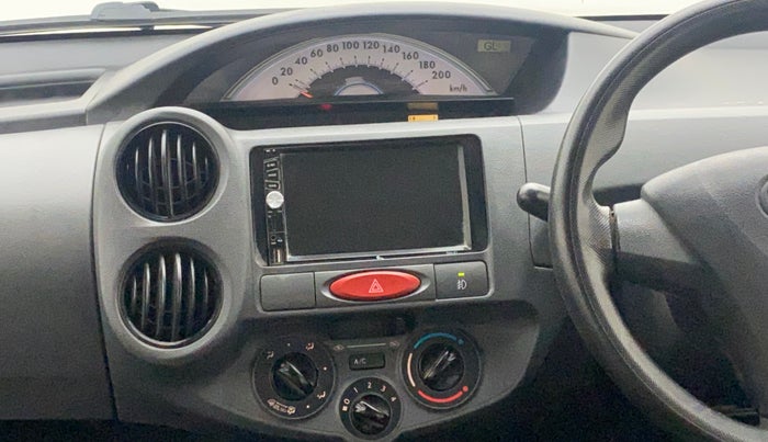 2012 Toyota Etios Liva G, Petrol, Manual, 1,27,764 km, Air Conditioner