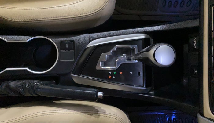 2017 Toyota Corolla Altis VL CVT PETROL, Petrol, Automatic, 65,501 km, Gear Lever