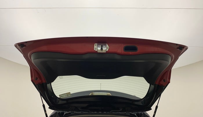 2016 Maruti Vitara Brezza ZDI PLUS DUAL TONE, Diesel, Manual, 55,290 km, Boot Door Open