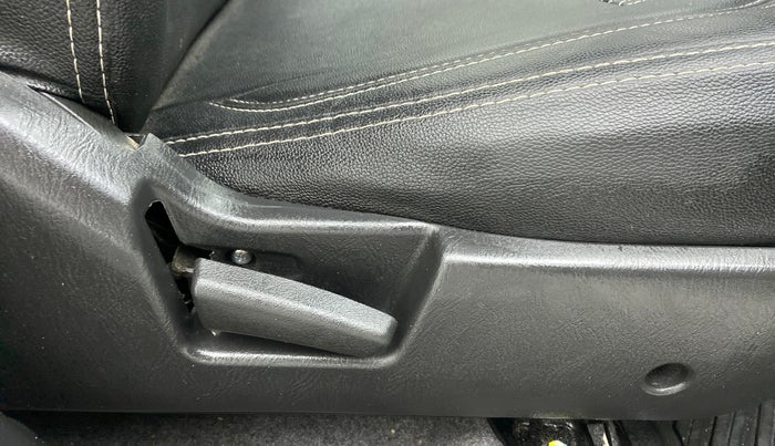 2021 Maruti Alto LXI CNG, CNG, Manual, 20,270 km, Driver Side Adjustment Panel