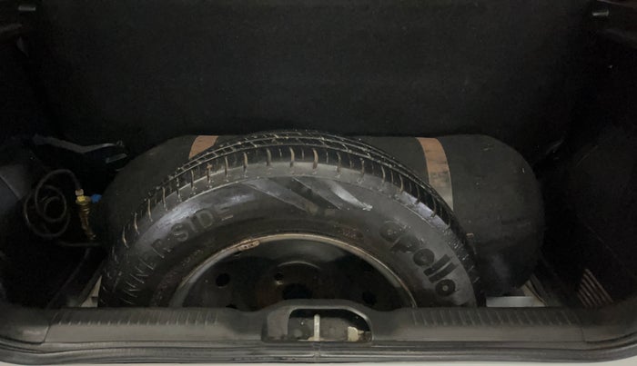 2020 Maruti Swift LXI, CNG, Manual, 62,690 km, Boot Inside