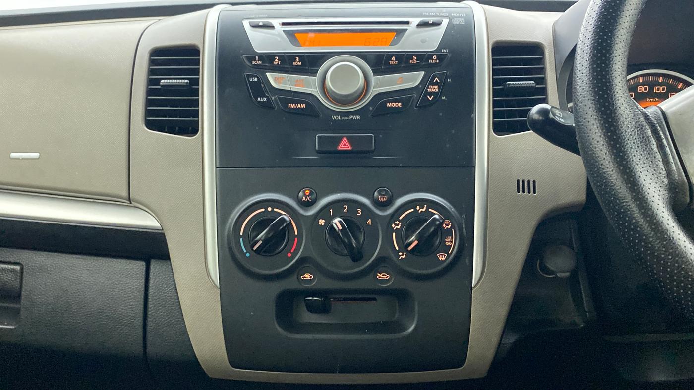 2013 Maruti Wagon R 1.0 VXI, Petrol, Manual, 76,369 km, Air Conditioner