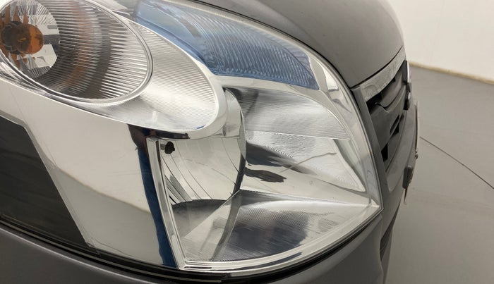 2013 Maruti Wagon R 1.0 VXI, Petrol, Manual, 76,369 km, Right headlight - Minor scratches