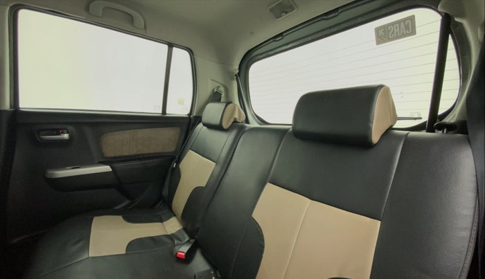 2013 Maruti Wagon R 1.0 VXI, Petrol, Manual, 76,369 km, Right Side Rear Door Cabin