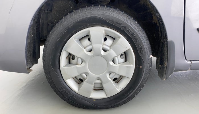 2017 Maruti Wagon R 1.0 LXI, Petrol, Manual, 16,858 km, Left Front Wheel