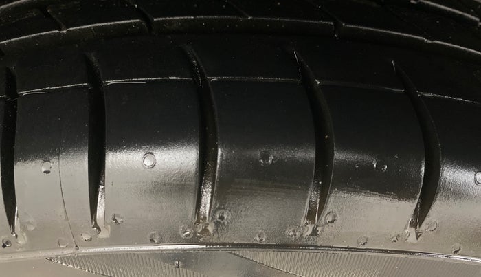 2019 Hyundai Xcent S 1.2, Petrol, Manual, 55,158 km, Right Rear Tyre Tread