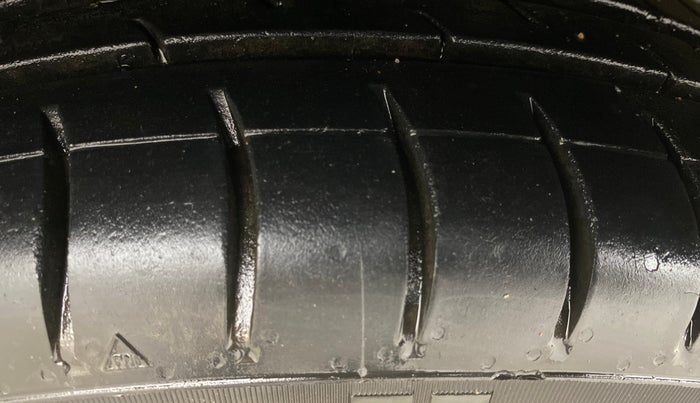 2019 Hyundai Xcent S 1.2, Petrol, Manual, 55,158 km, Left Front Tyre Tread