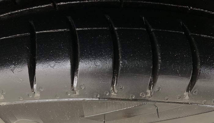 2019 Hyundai Xcent S 1.2, Petrol, Manual, 55,158 km, Right Front Tyre Tread