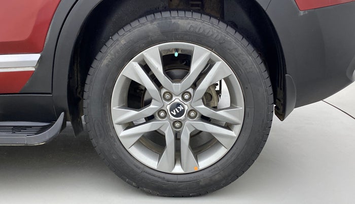 2019 KIA SELTOS HTX 1.5 PETROL MT, Petrol, Manual, 55,260 km, Left Rear Wheel