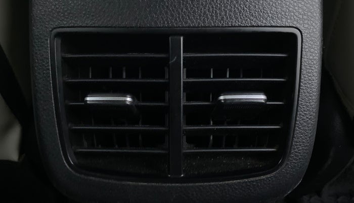 2019 KIA SELTOS HTX 1.5 PETROL MT, Petrol, Manual, 55,260 km, Rear AC Vents