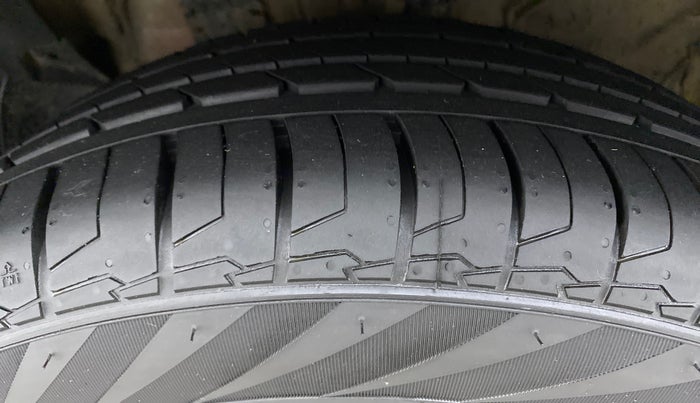 2019 KIA SELTOS HTX 1.5 PETROL MT, Petrol, Manual, 55,260 km, Left Front Tyre Tread
