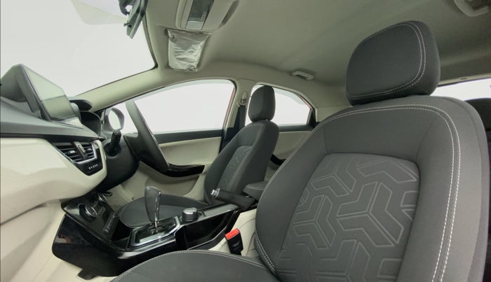 2021 Tata NEXON XZA PLUS PETROL, Petrol, Automatic, 10,453 km, Right Side Front Door Cabin