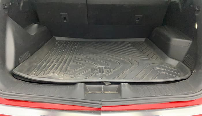 2019 MG HECTOR SHARP 1.5 DCT PETROL, Petrol, Automatic, 30,917 km, Boot Inside