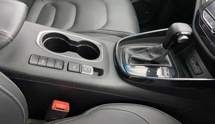 2019 MG HECTOR SHARP 1.5 DCT PETROL, Petrol, Automatic, 30,917 km, Gear Lever