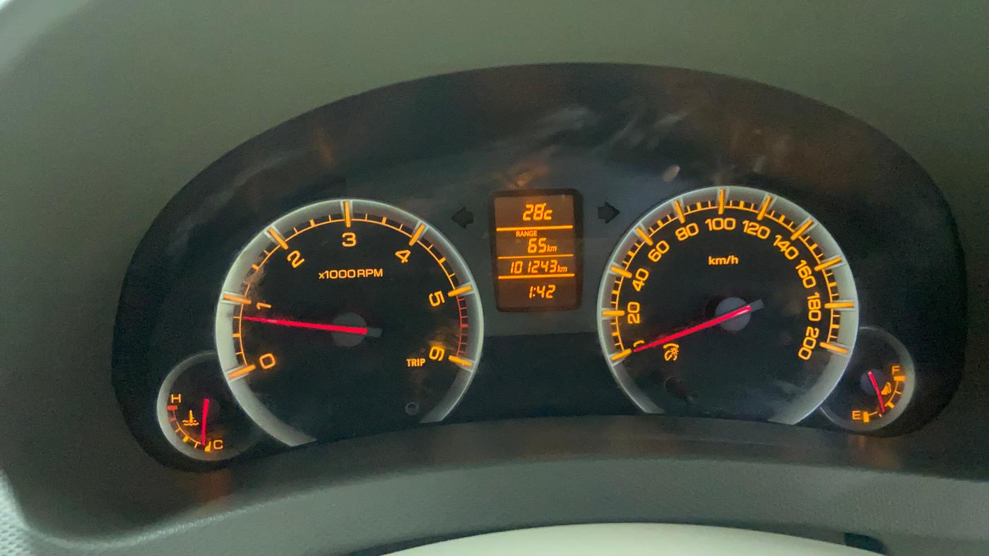 2015 Maruti Ertiga ZDI, Diesel, Manual, 1,01,127 km, Odometer Image