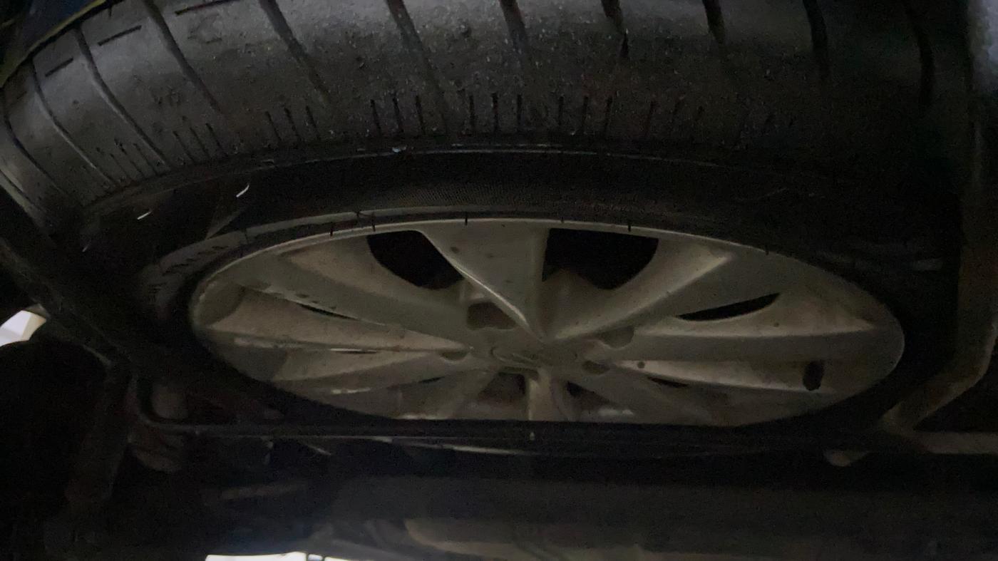 2015 Maruti Ertiga ZDI, Diesel, Manual, 1,01,127 km, Spare Tyre