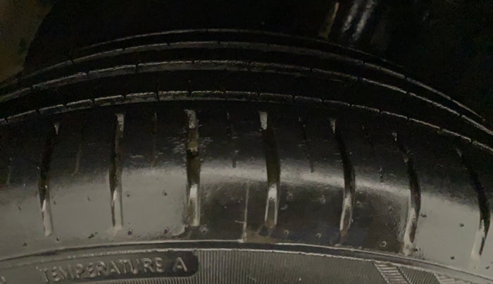 2021 Toyota Glanza G, Petrol, Manual, 14,278 km, Right Rear Tyre Tread