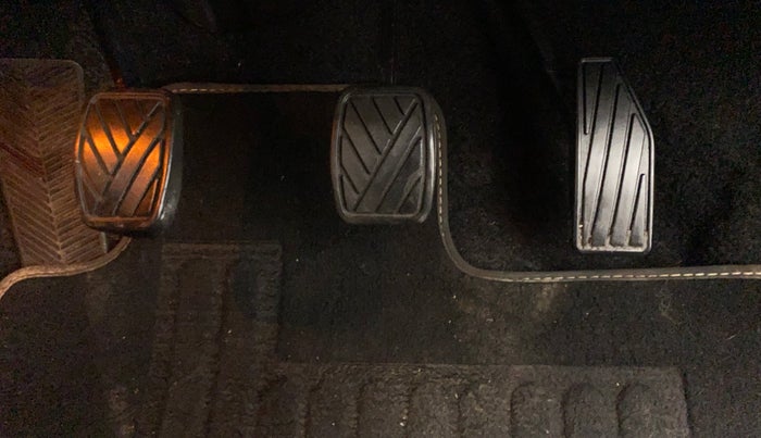 2021 Toyota Glanza G, Petrol, Manual, 14,278 km, Pedals