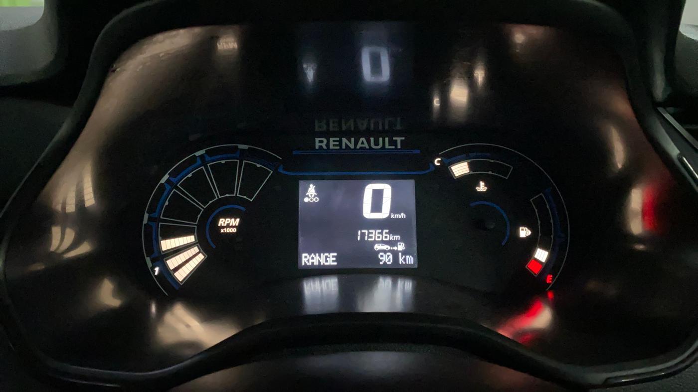 2024 Renault TRIBER RXL MT, Petrol, Manual, 17,563 km, Odometer Image