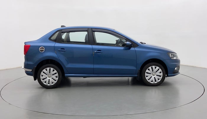 2016 Volkswagen Ameo COMFORTLINE 1.2, Petrol, Manual, 21,607 km, Right Side