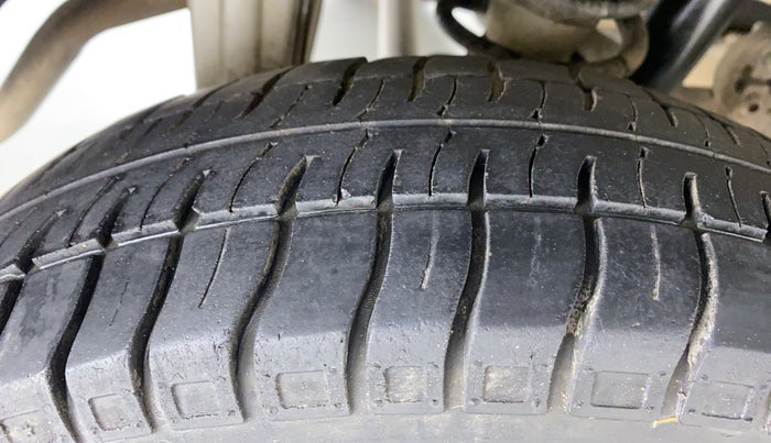 2018 Maruti Alto 800 LXI CNG, CNG, Manual, 78,858 km, Right Rear Tyre Tread