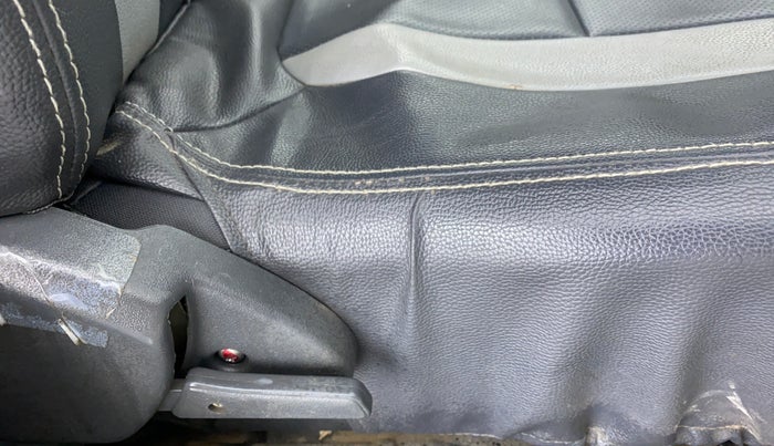 2018 Maruti Alto 800 LXI CNG, CNG, Manual, 78,858 km, Driver Side Adjustment Panel